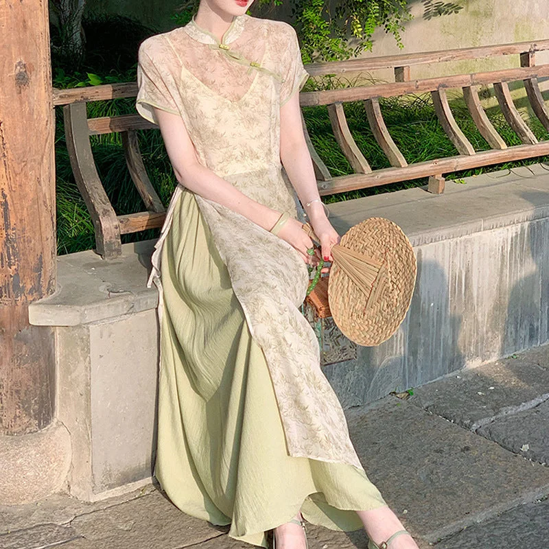 Long Three-Piece Suit