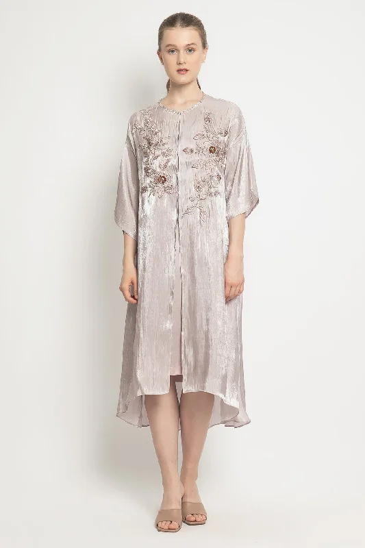 Jill Dress in Dusty Pink